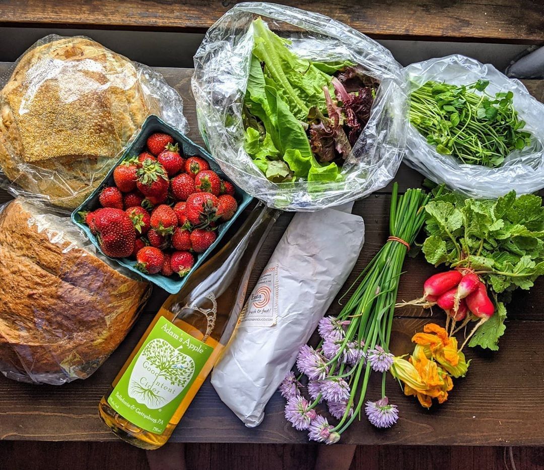 Keep your farmer market hauls coming!⁣
⁣
Use #HVAgventures to share 