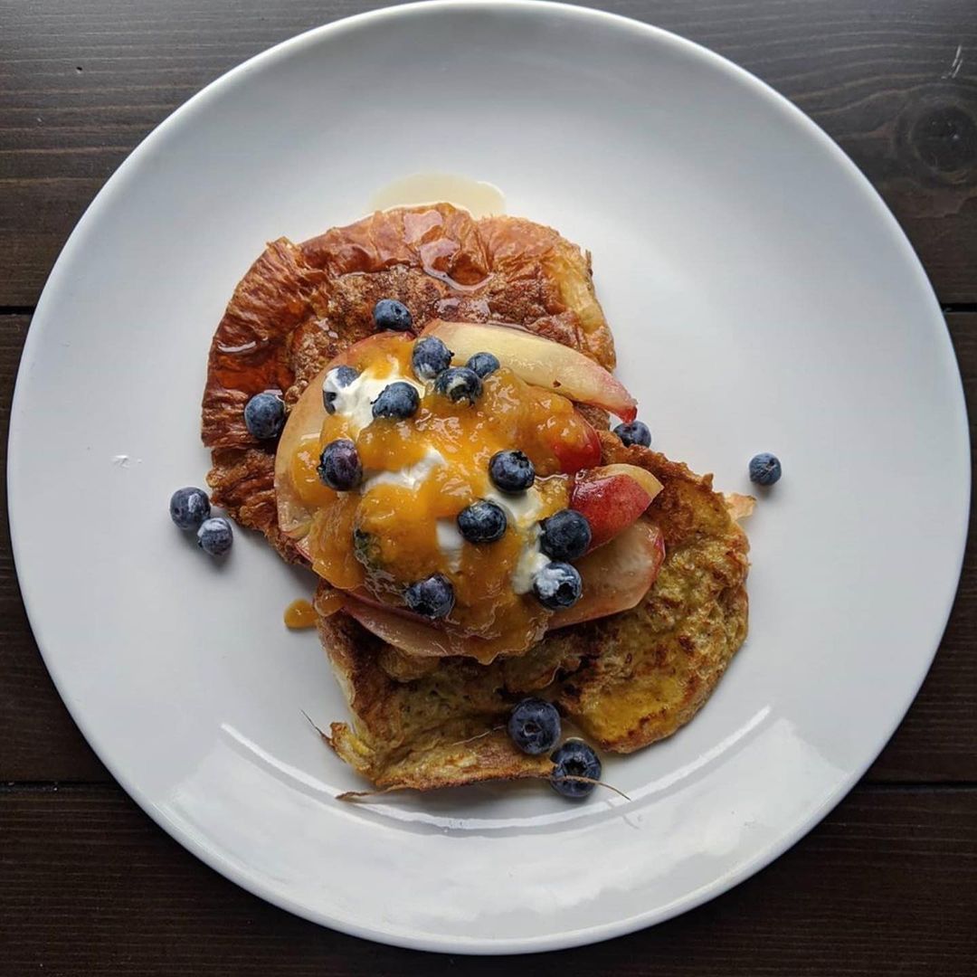 This is the place where locally grown and locally sourced come together to create delicious meals like this Croissant French Toast made from Gemelli Bakers bread and Ardry Farms eggs 